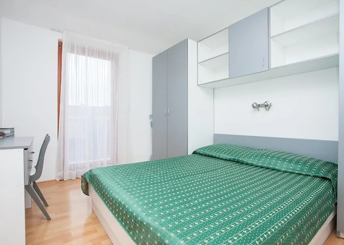 Prenc Pisuko Διαμέρισμα *